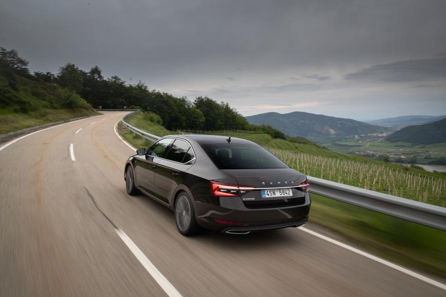  Skoda Superb Laurin & Klement 2019 года  (WW) (фото 25 из 93)